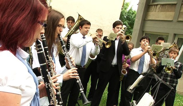 Katonai indulók a repertoárban