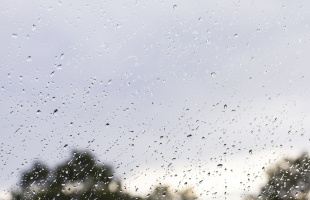 Kiadós esőre figyelmeztet a meteorológiai szolgálat