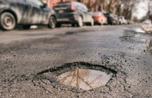 A kaposváriak idén is segítették a kátyúk felderítését