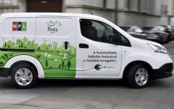 A Magyar Posta 40 elektromos Mercedes-Benz gépjárművet vásárolt