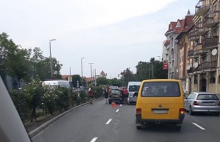 Baleset történt a Berzsenyi Dániel utcában