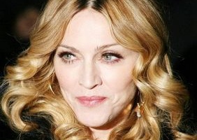 Madonnát sokkolta Whitney halála