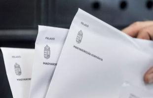 Átlépte az egymilliót a visszaküldött nemzeti konzultációs kérdőívek száma