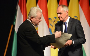 Balás Béla kapta idén a Szabadságért Kaposvár Emlékérmet