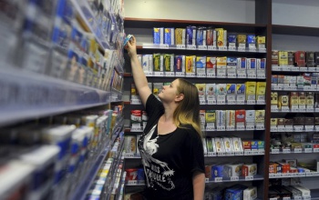 Jövőre már ne keresse a cigi árát a dobozon