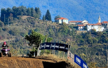 Olaszországi hegyi pályától a miskolci salakig – Zsófi így zárta a 2025-ös szezont!