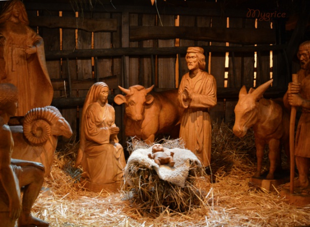 Advent mikéntjei