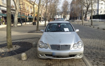 Reggel óta 44 szabálytalanul parkoló autóst büntettek meg a rendőrök