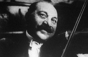 Szász Endre és Rigó Jancsi is emléktáblát kap