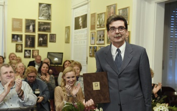 Kitüntették Serf Egyedet