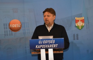 Gelencsér Attila: Magyarország csak a kormánypártokra számíthat