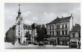 Hetvenöt éve alakult meg a városi tanács