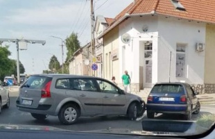 Baleset a Füredi úton - egy sáv járható csak Kaposfüred felé