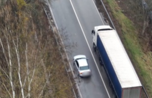 78 ezer forintra büntettek a somogyi rendőrök egy gyorshajtót, és három hónapra a vezetéstől is eltiltották