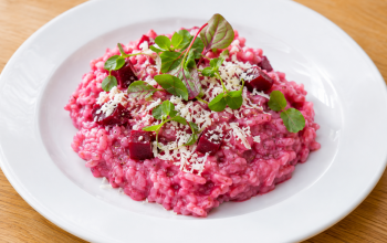 Pink Gasztro kampány – országszerte éttermek, cukrászdák és szállodák állnak a mellrákszűrés ügye mellé