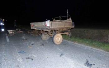 Lovaskocsi és autó ütközött Segesdnél