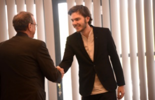Egyetemi elismerés Dánielfy Gergőnek