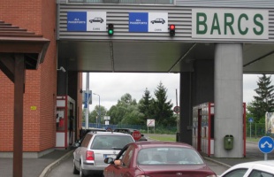Zavartalan a forgalom a Barcsi Közúti Határátkelőhelynél