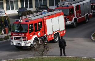 Mentőhelikopter személyzetét mentették - gyakorlat