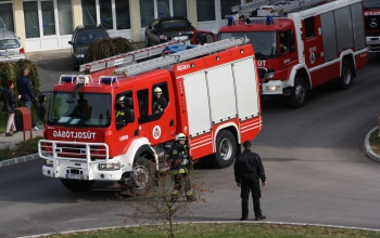 Mentőhelikopter személyzetét mentették - gyakorlat