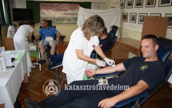 Vérüket adták a tűzoltók