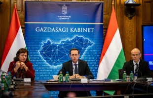 Varga Mihály: a kormány dolgozik a költségvetés módosításán