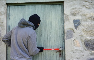 Kaposvári bűnbanda tört fel házakat Szlovéniában