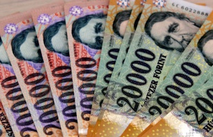 200 ezer forint lesz a minimálbér, a garantált bérminimum 260 ezer forintra emelkedik