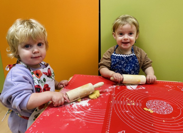 Almás pite napot tartottak a Százszorszép Bölcsődében