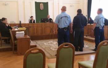 A védők Szita Bence feltételezett gyilkosainak felmentését kérték