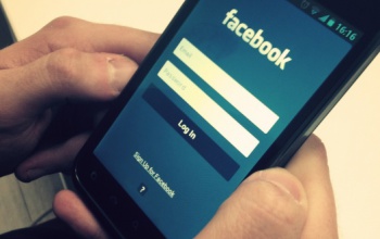 Így facebookozik a magyar