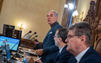 Szita Károly: az unió vezetése ki fogja nyírni Európát, ha nem változtat a szankciós politikáján