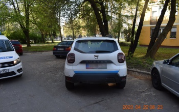 Lekoccoltak egy Daciát, majd kámforrá vált a vétkes sofőr