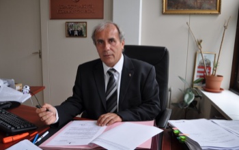 Kinevezték Neszményi Zsoltot a parlamentben