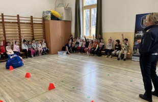 A biztonságos közlekedésre tanították az ovisokat