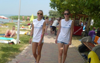 Középiskolás diákok is vigyáznak a strandolók vagyontárgyaira