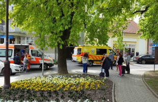 Három mentő is érkezett egyszerre a Teleki utcába