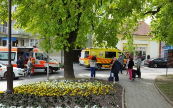 Három mentő is érkezett egyszerre a Teleki utcába