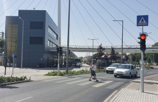 Bekapcsolták a Petőfi téri közlekedési lámpákat