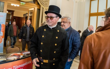 Kaposváron tartják konferenciájukat a kéményjobbítók