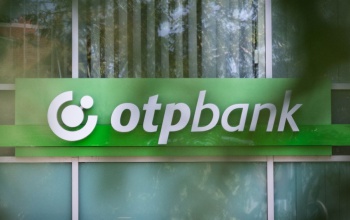 Az átutalásos csalók elleni új biztonsági funkcióval segíti ügyfeleit az OTP Bank
