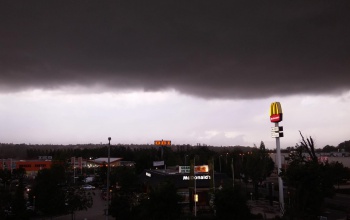 Gyors, de alapos vihar vonult végig Kaposváron