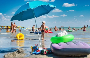 Tihanyi kutatók: nincs a Balatonban szemmel látható algatömeg