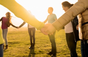 Ma van a Béke Napja – világszerte az erőszakmentességre és összefogásra hívják fel a figyelmet