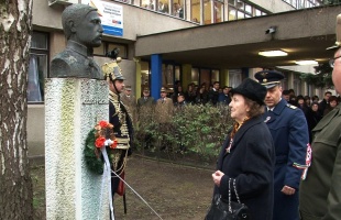 Rendhagyó megemlékezés a Noszlopyban