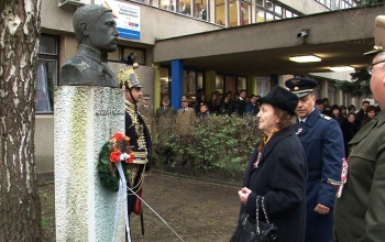 Rendhagyó megemlékezés a Noszlopyban