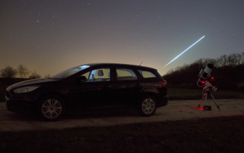 Mars-közelség és szembenállás, Holdsarló és látványos meteorok