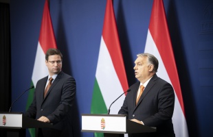 Orbán: folytatódik az oltásra épülő védekezés
