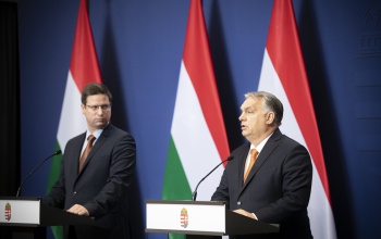 Orbán: folytatódik az oltásra épülő védekezés