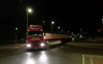 Megérkezett a pilon utolsó, legnagyobb eleme